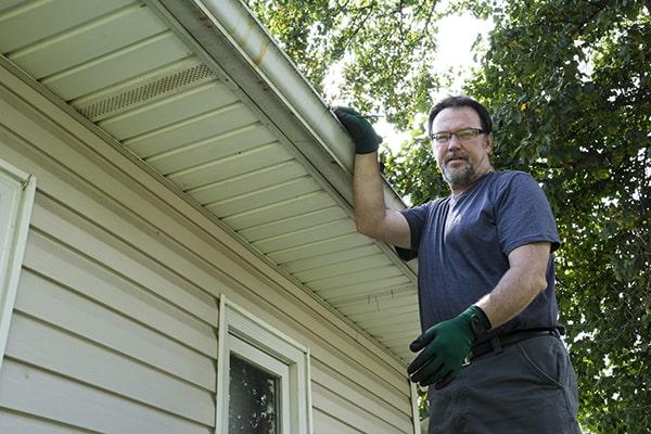 team at Gutter Cleaning of Dracut